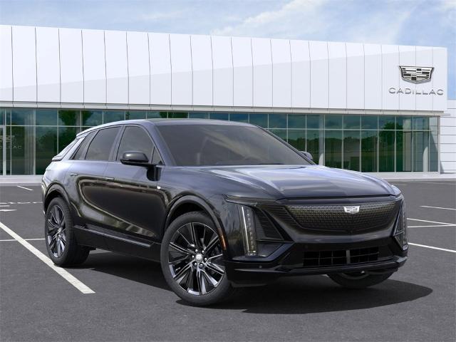 Vehicle image 4 of 24