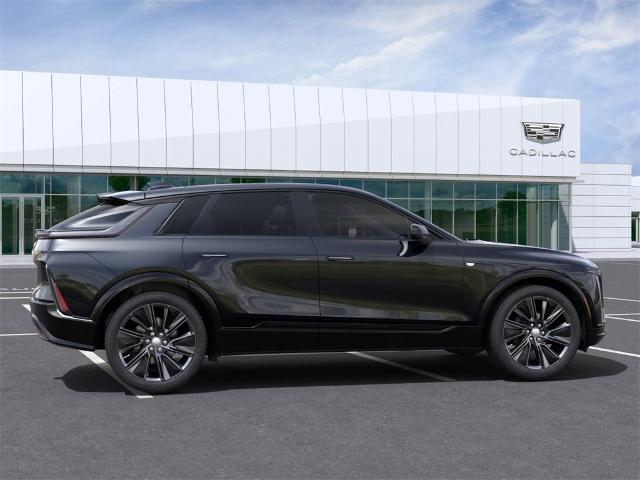 Vehicle image 6 of 24
