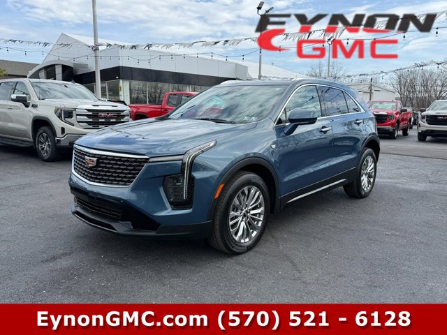 2024 Cadillac XT4 Premium Luxury Image 1 of 35