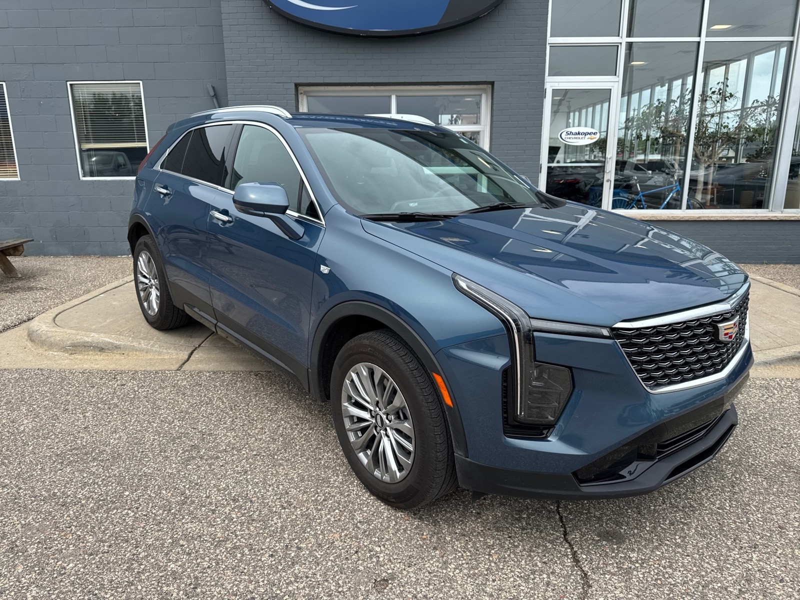 Vehicle image 2 of 5