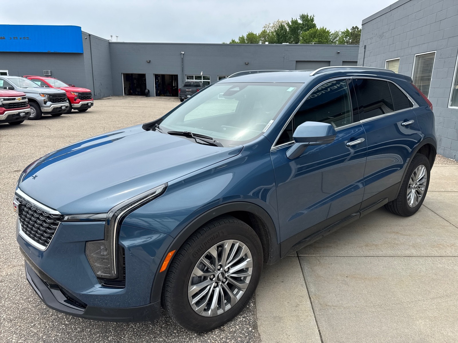 Vehicle image 1 of 5