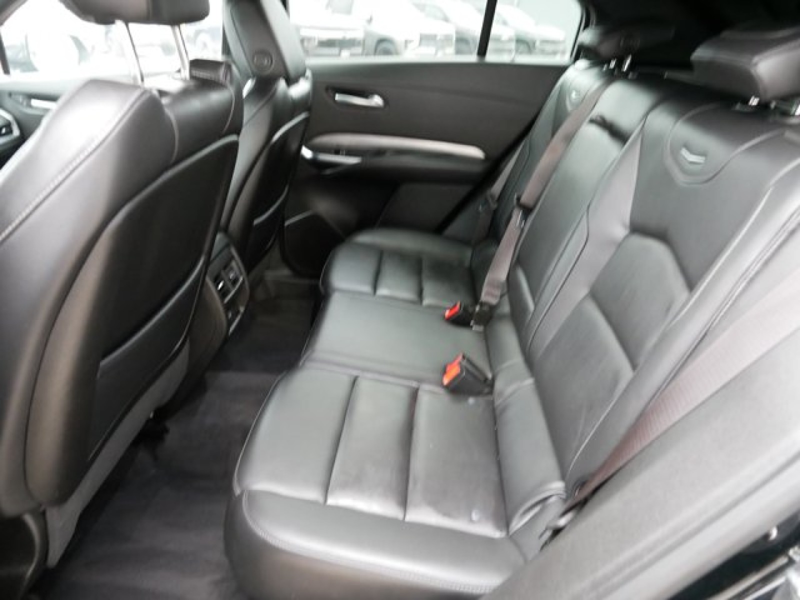 Vehicle image 12 of 25