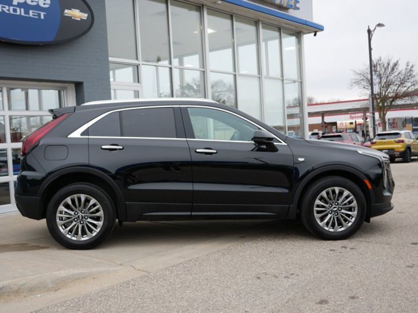 Vehicle image 5 of 25