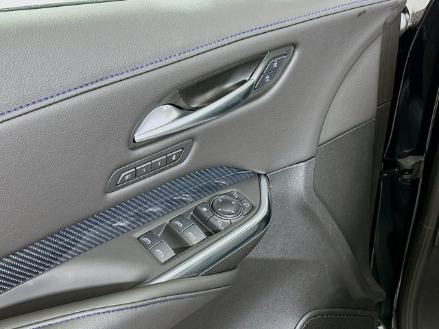 Vehicle image 16 of 20