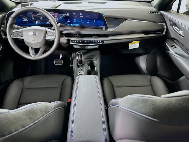 Vehicle image 15 of 20