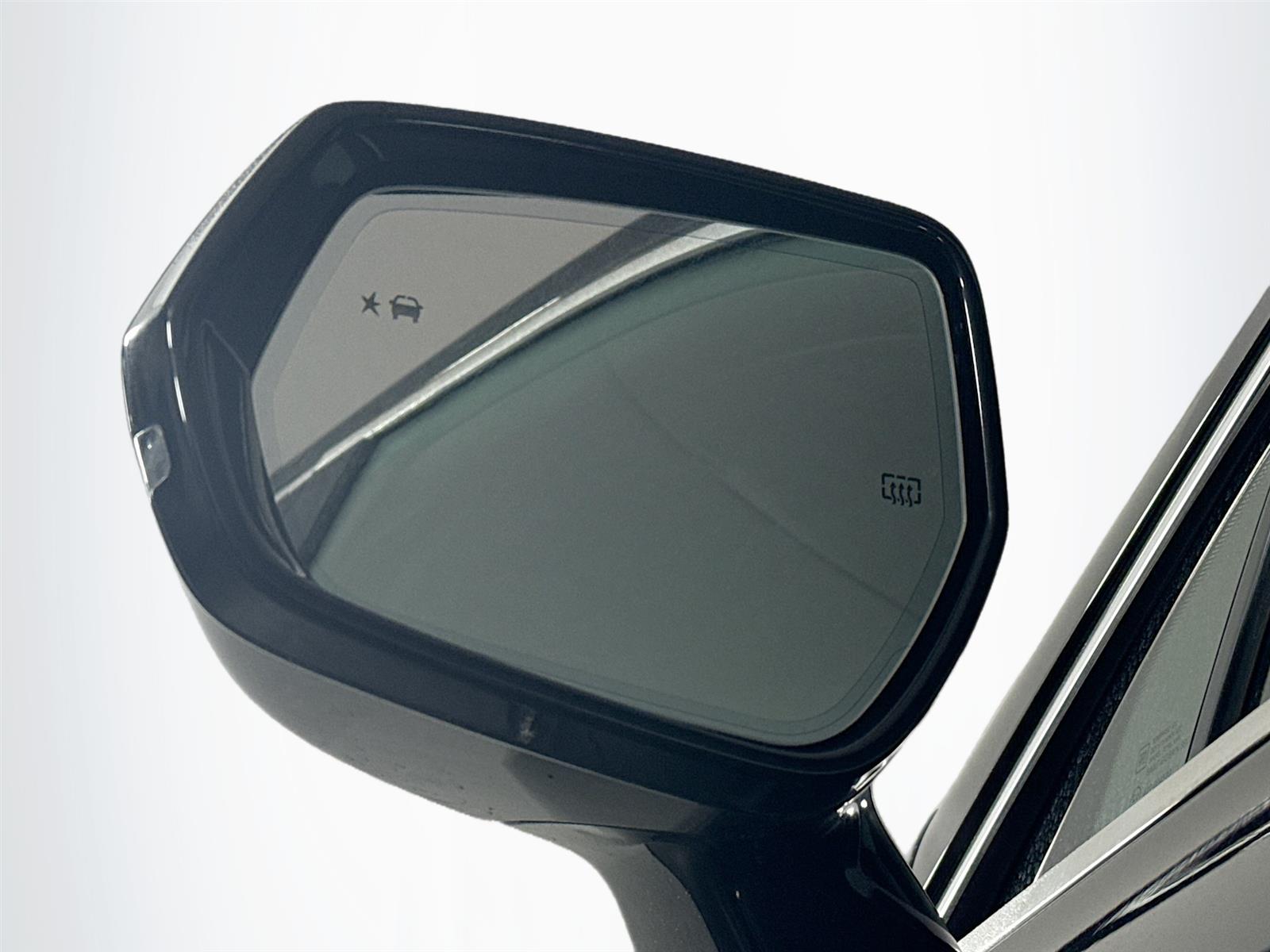 Vehicle image 12 of 52