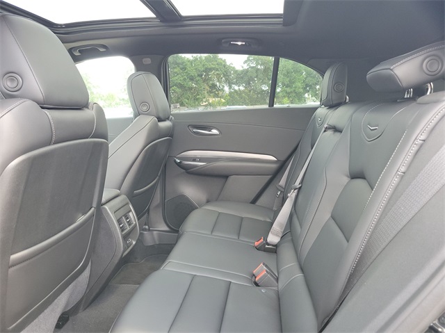 Vehicle image 29 of 33
