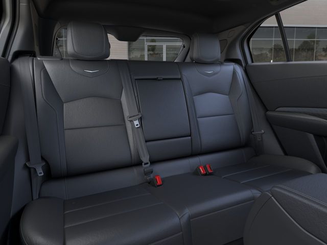Vehicle image 17 of 24