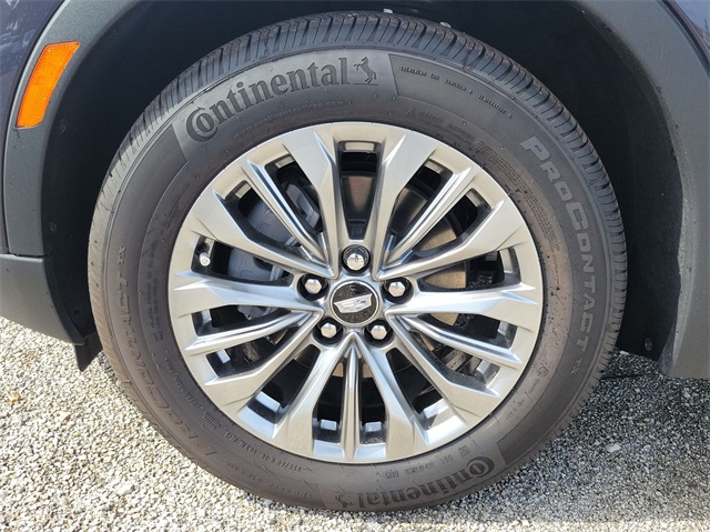 Vehicle image 18 of 35