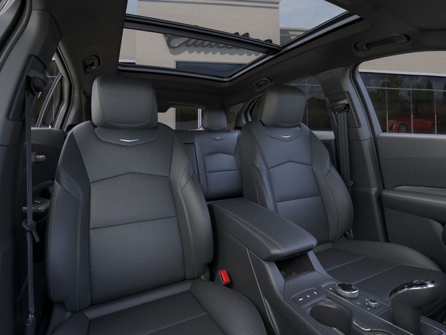 Vehicle image 16 of 24
