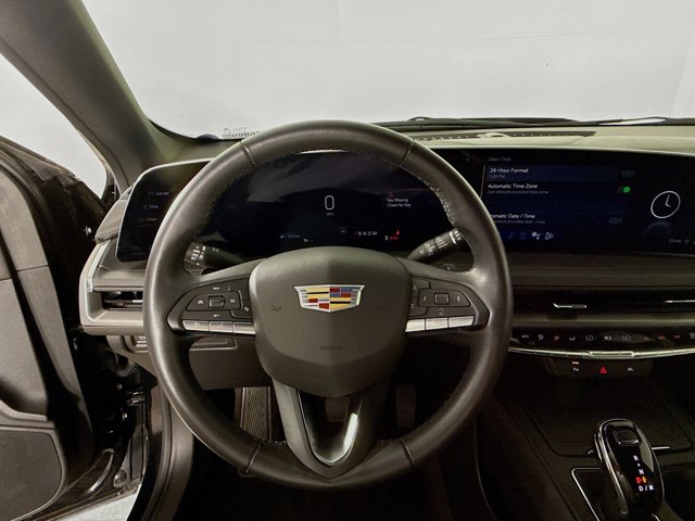 Vehicle image 12 of 34