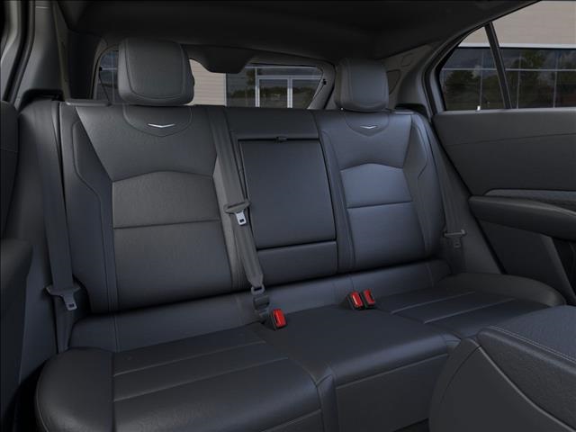Vehicle image 11 of 24