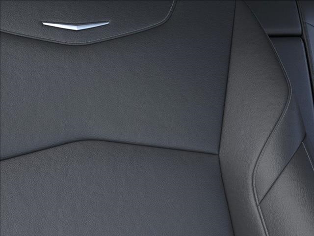 Vehicle image 13 of 24