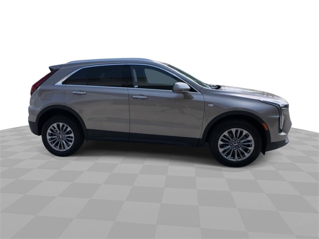 Vehicle image 17 of 33