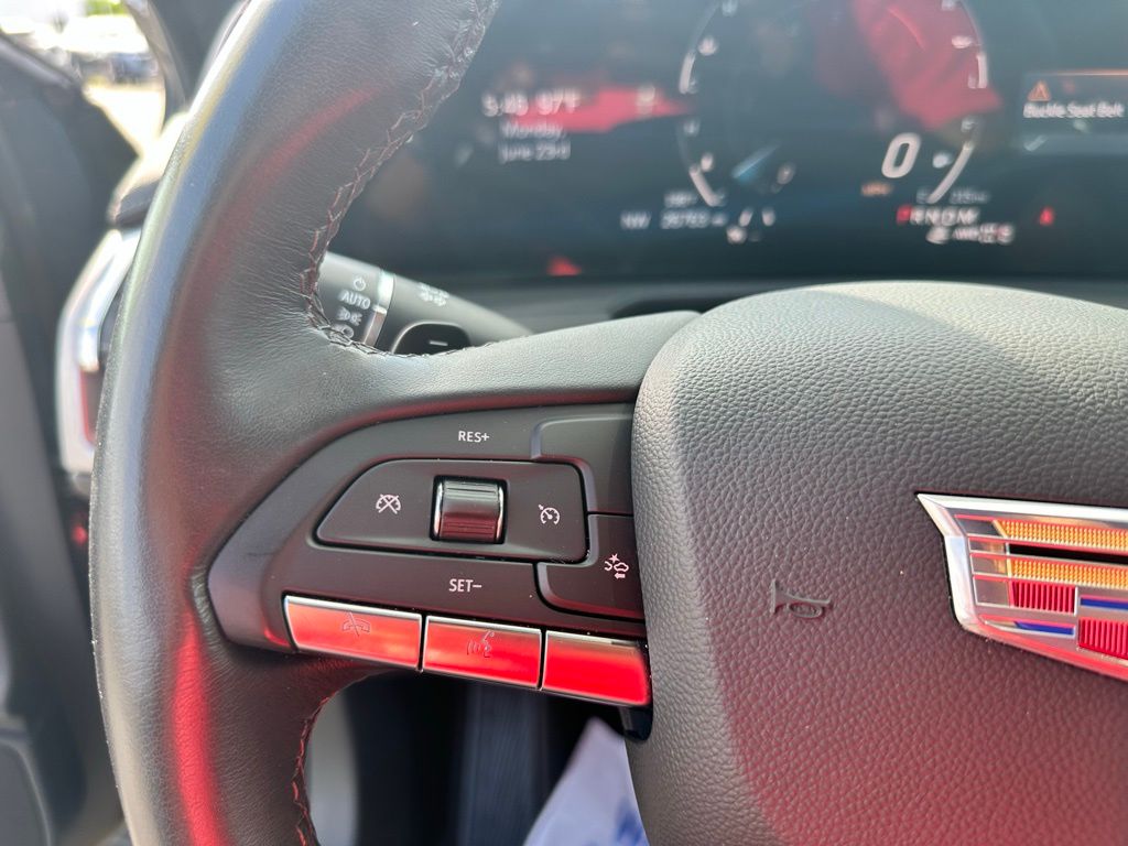 Vehicle image 22 of 27