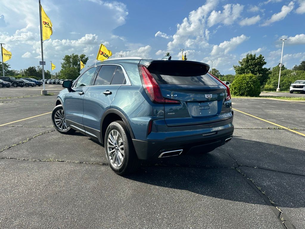Vehicle image 6 of 27