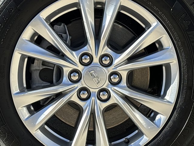 Vehicle image 18 of 32
