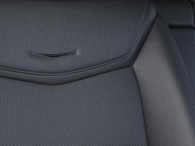 Vehicle image 22 of 33