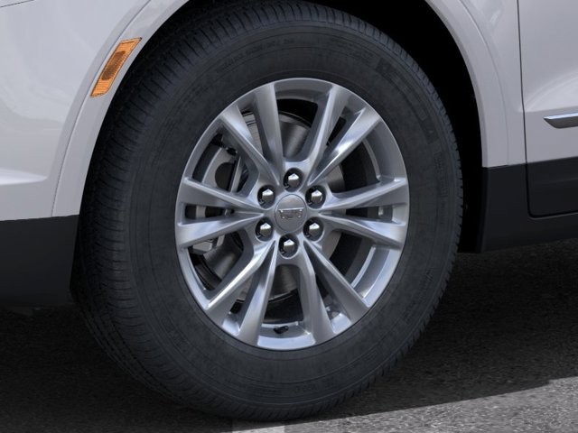 Vehicle image 9 of 24