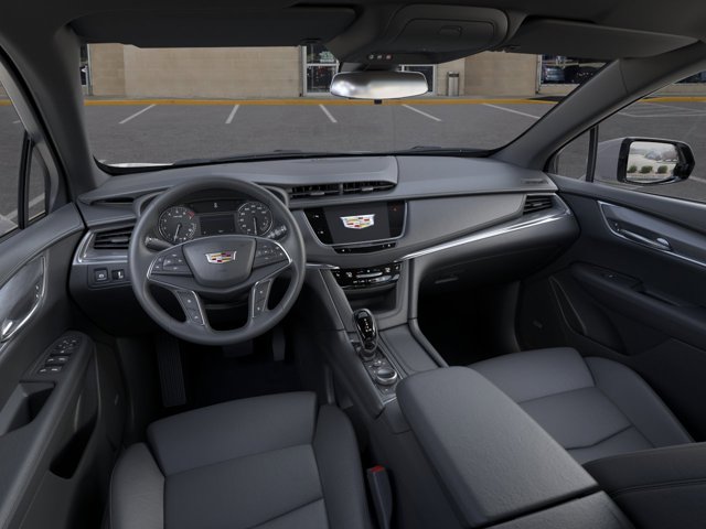 Vehicle image 15 of 24