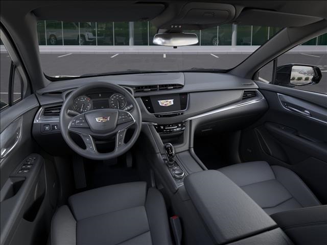 Vehicle image 15 of 24