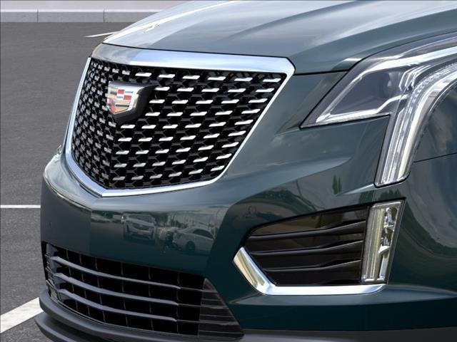 Vehicle image 13 of 24