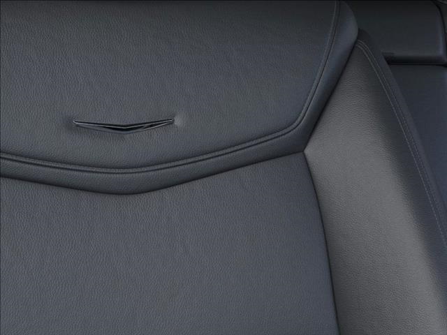 Vehicle image 21 of 24