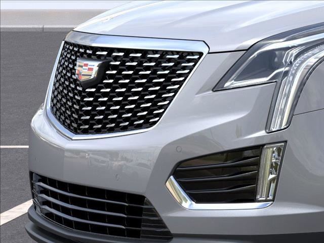 Vehicle image 13 of 24
