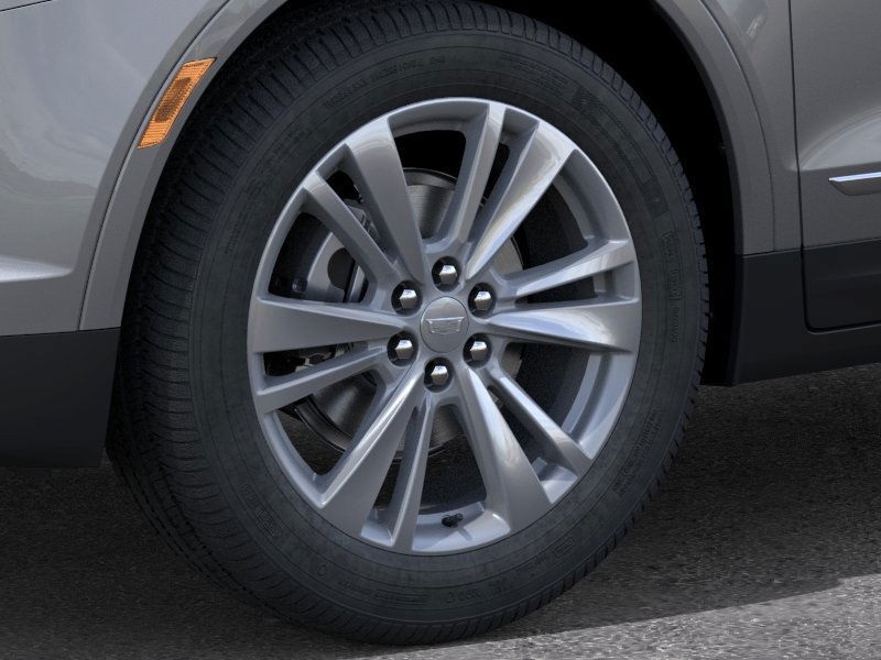 Vehicle image 10 of 25