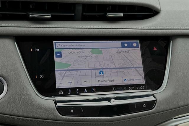 Vehicle image 19 of 33