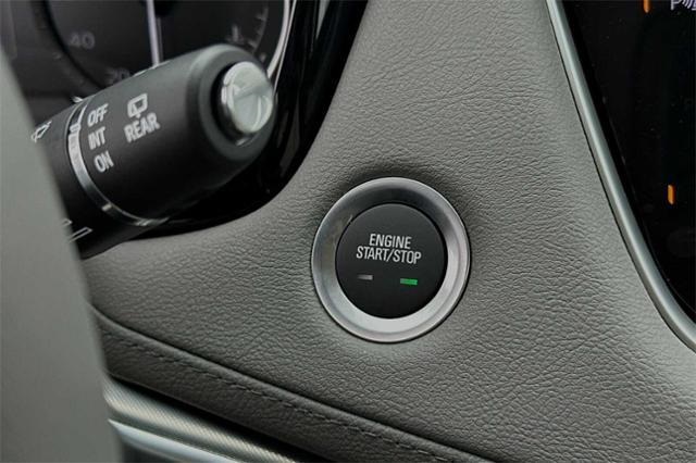 Vehicle image 29 of 33
