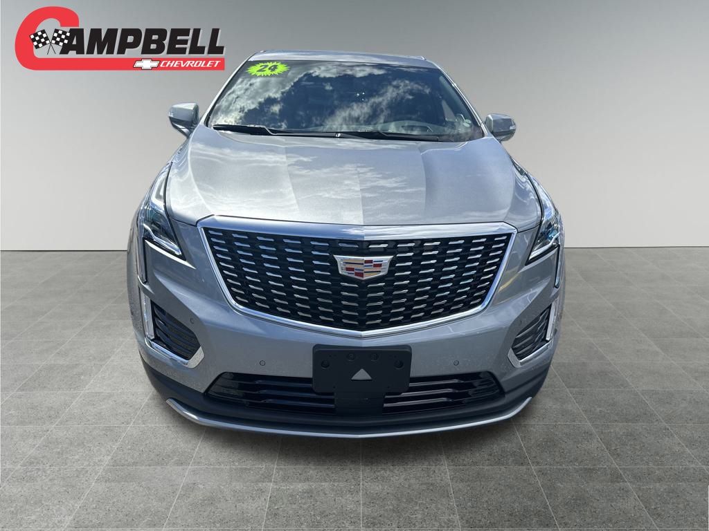 Vehicle image 2 of 37