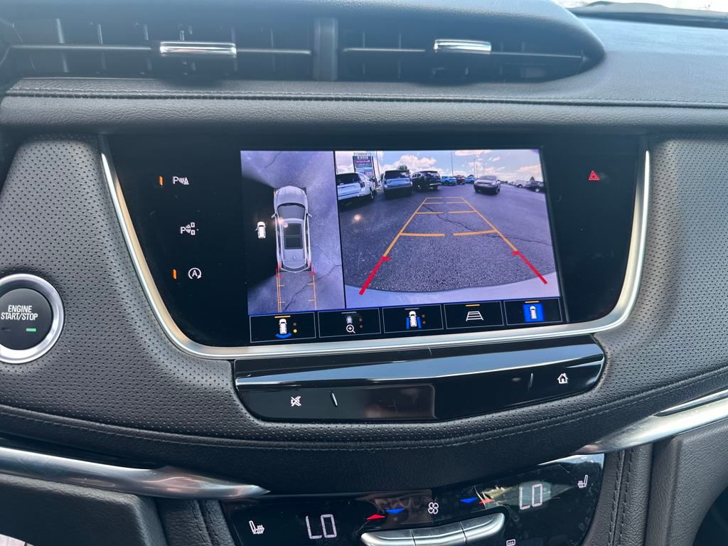 Vehicle image 27 of 37