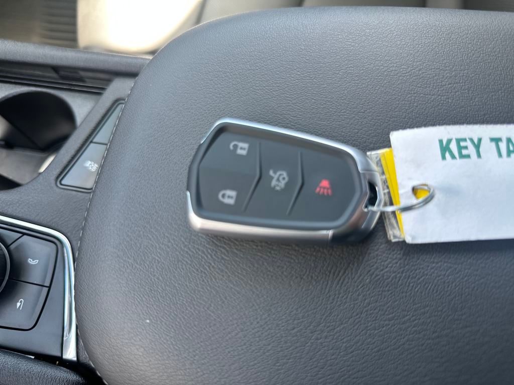Vehicle image 36 of 37