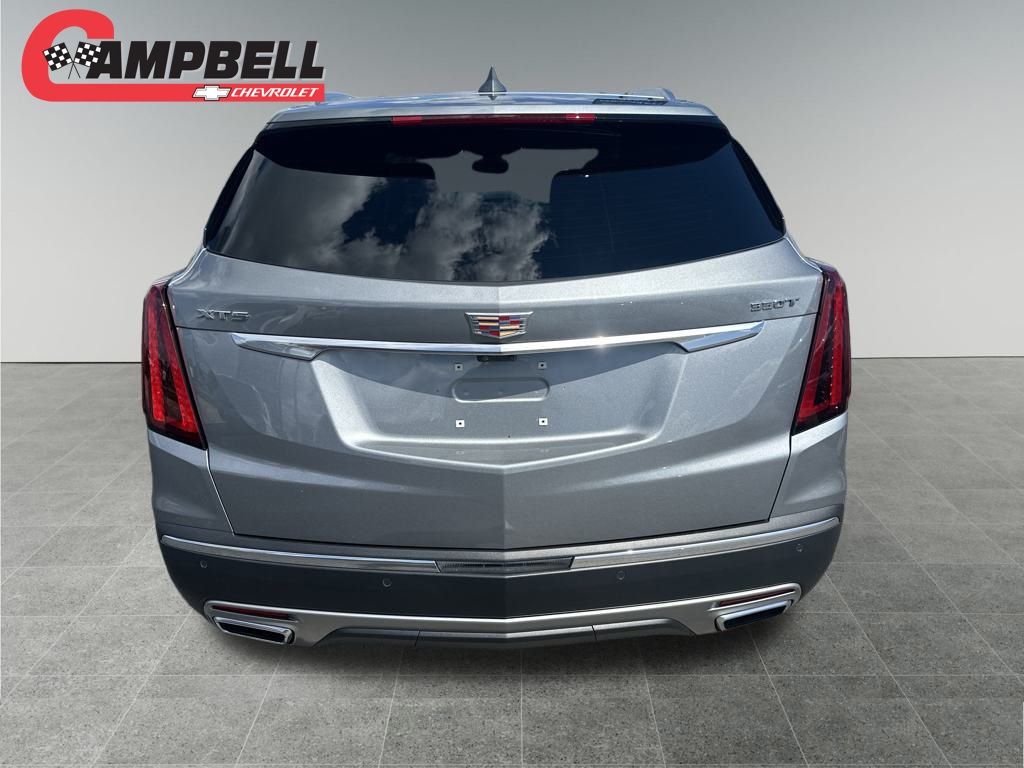 Vehicle image 15 of 37