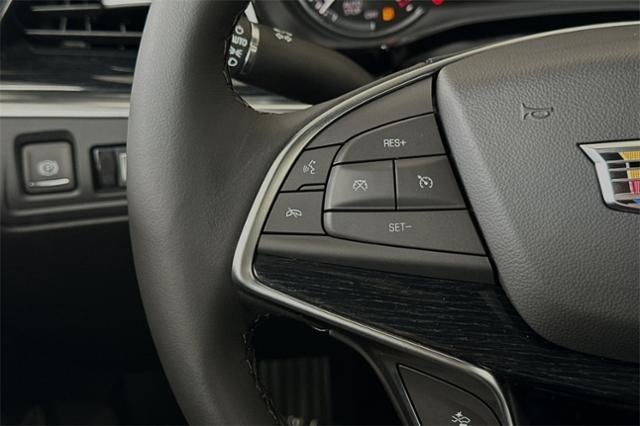 Vehicle image 18 of 33