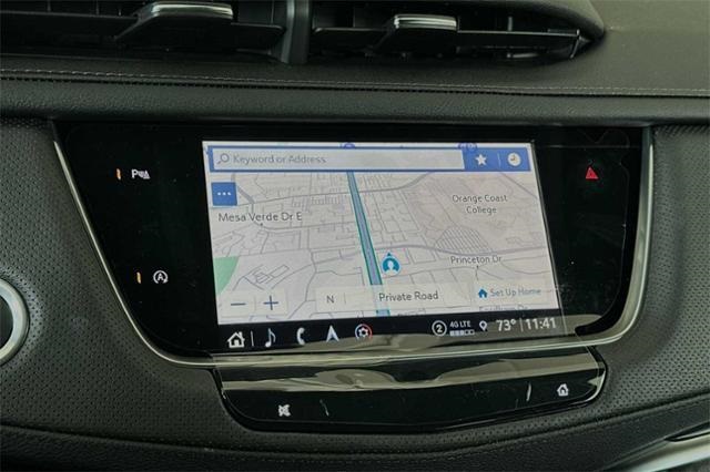 Vehicle image 21 of 33
