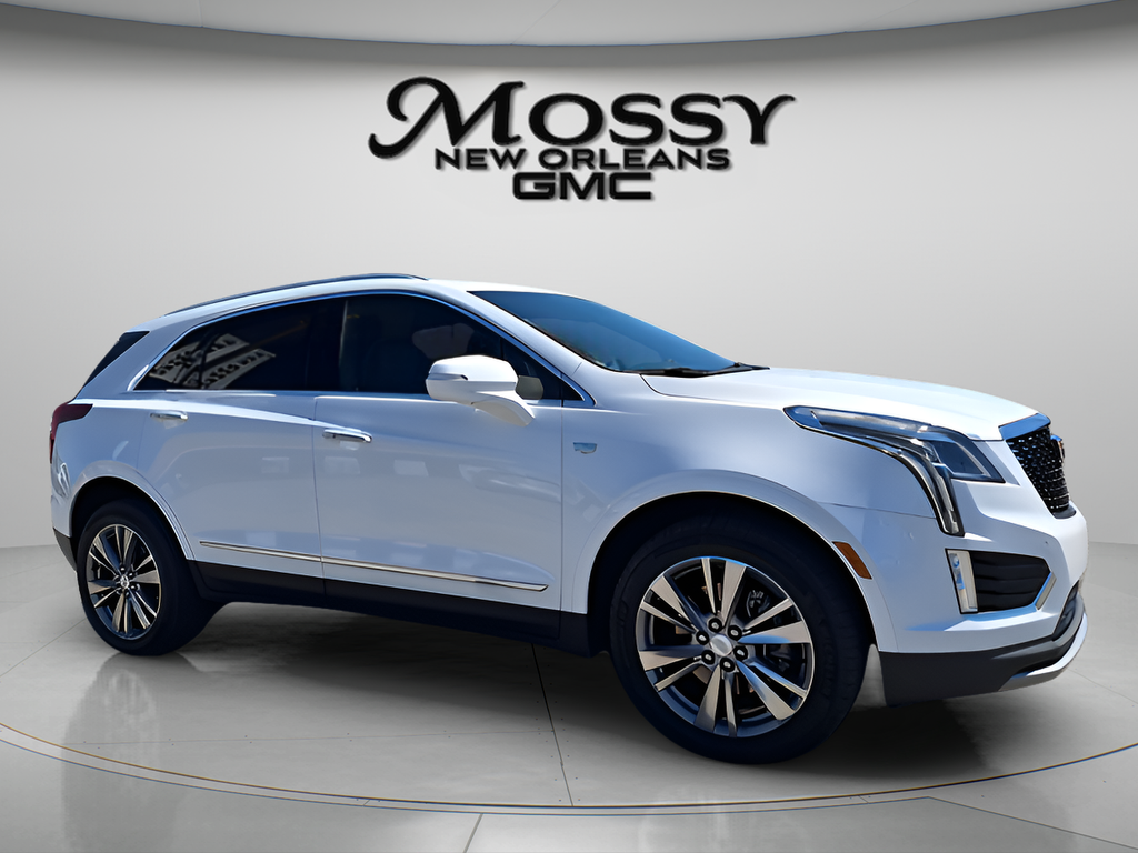 2024 Cadillac XT5 Premium Luxury Image 3 of 31