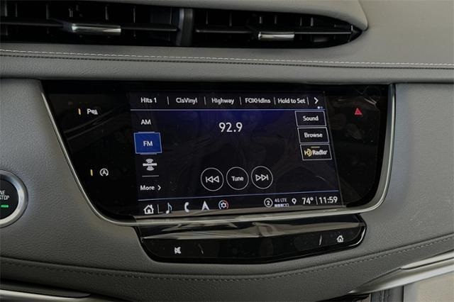 Vehicle image 20 of 33