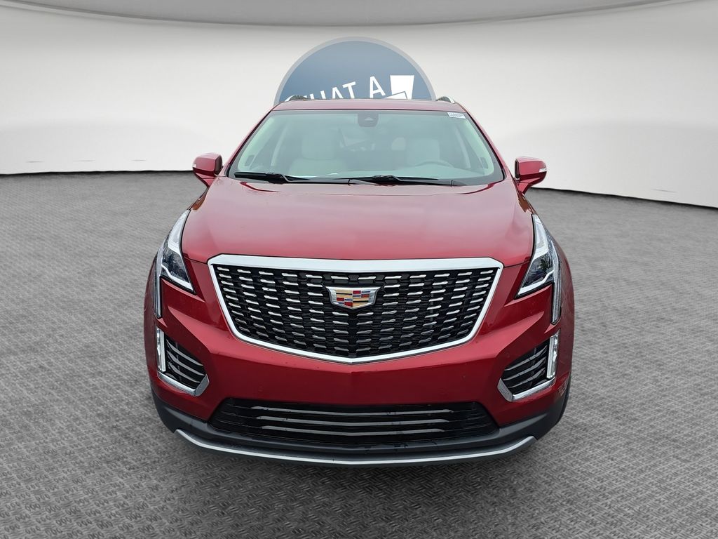 2024 Cadillac XT5 Premium Luxury Image 3 of 30
