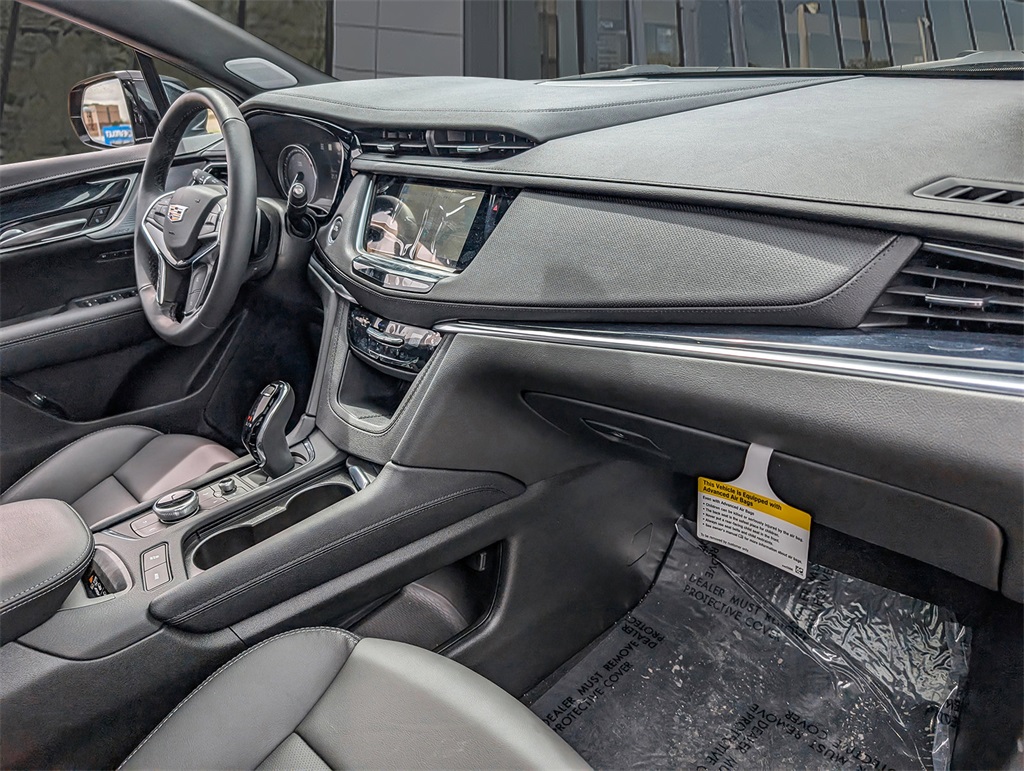 Vehicle image 22 of 37