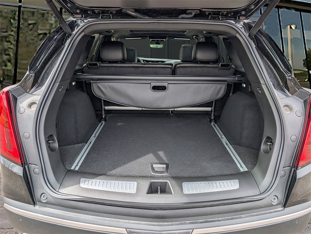 Vehicle image 18 of 37