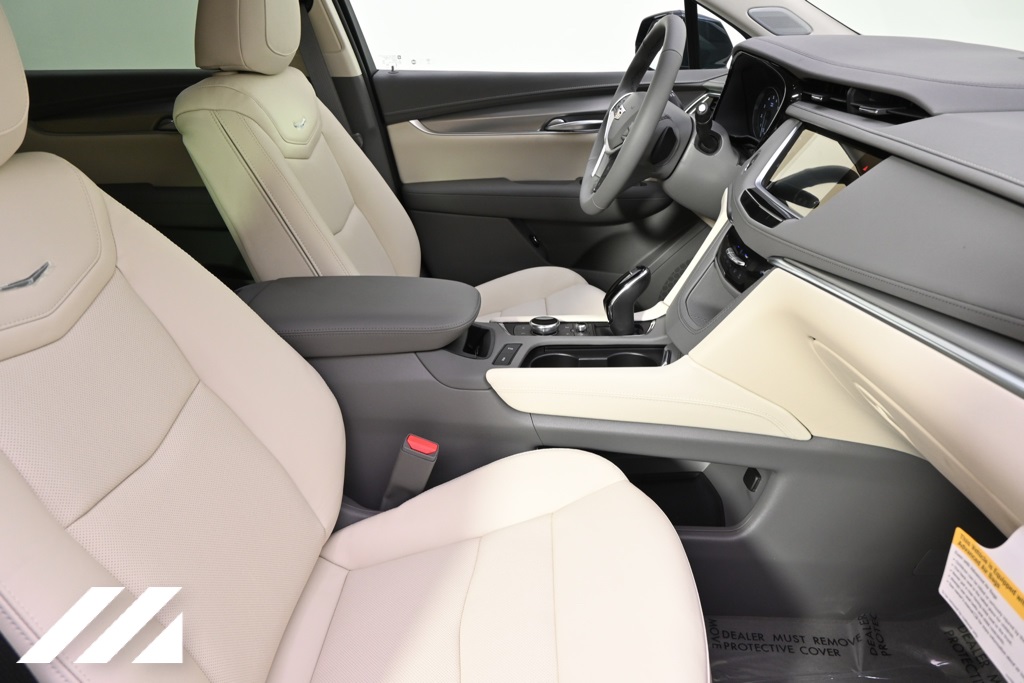 Vehicle image 16 of 37