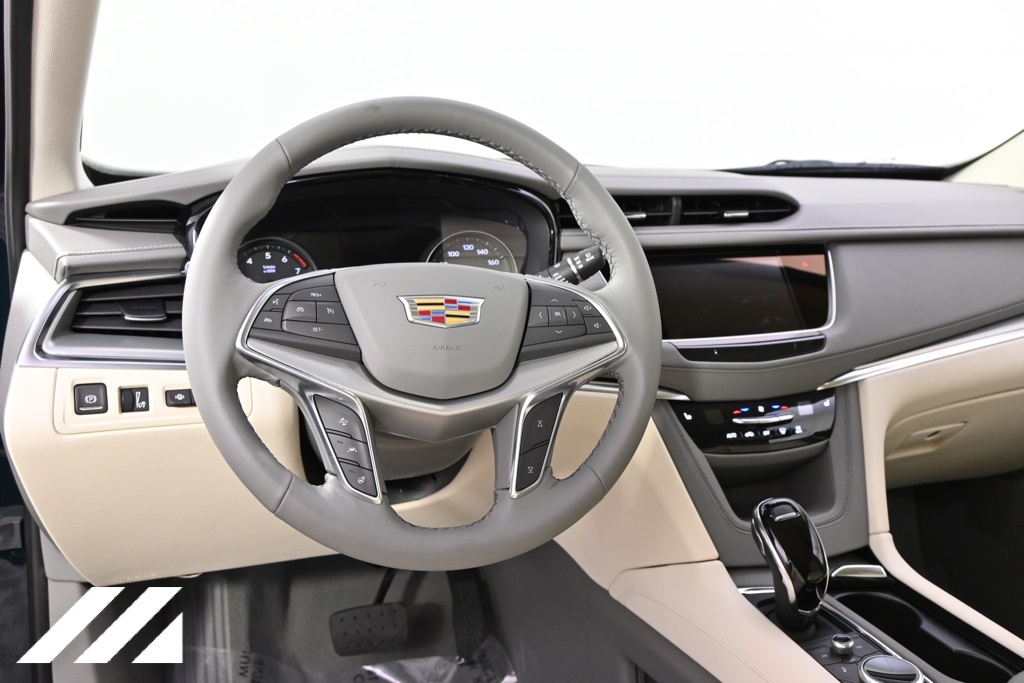 Vehicle image 12 of 37