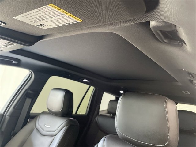 Vehicle image 36 of 38