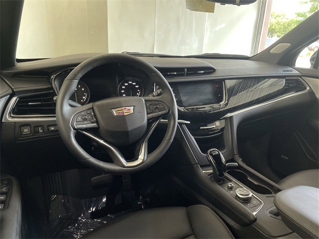 Vehicle image 20 of 38