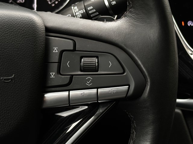 Vehicle image 19 of 36