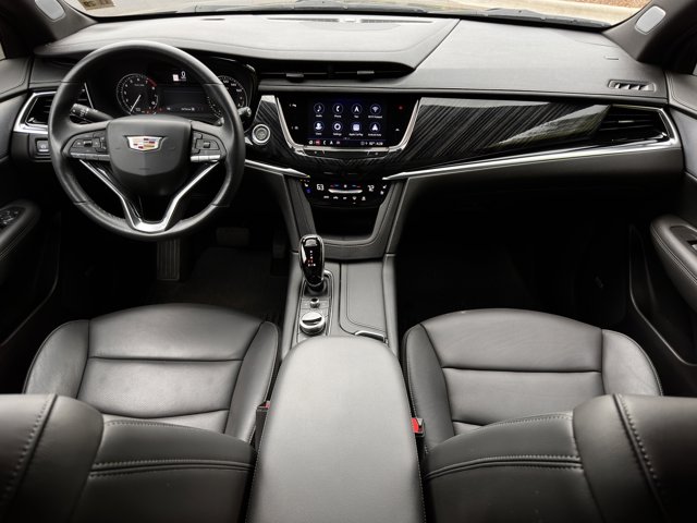 Vehicle image 28 of 36