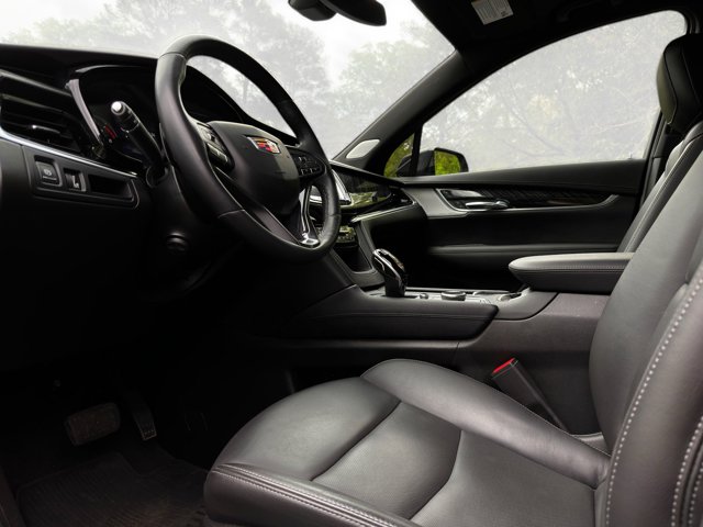 Vehicle image 15 of 36