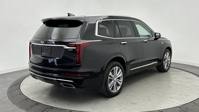 Vehicle image 4 of 41